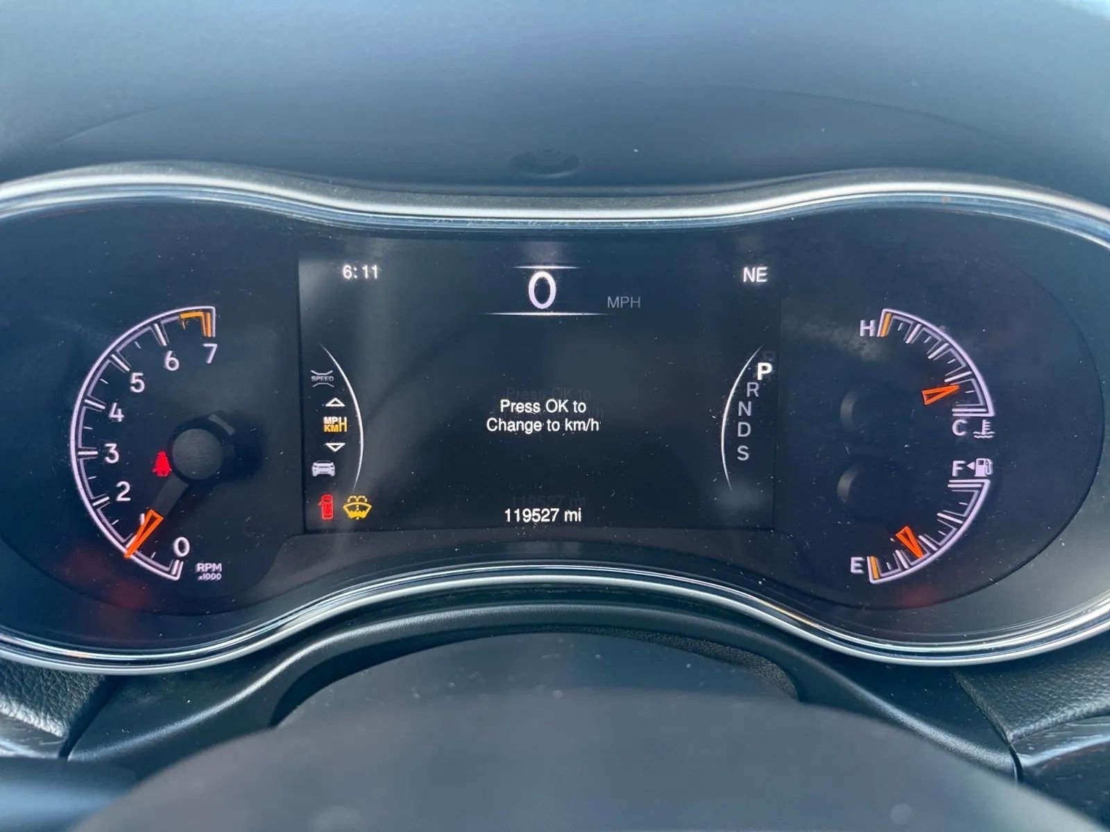 Used 2015 Jeep Grand Cherokee Altitude image 21