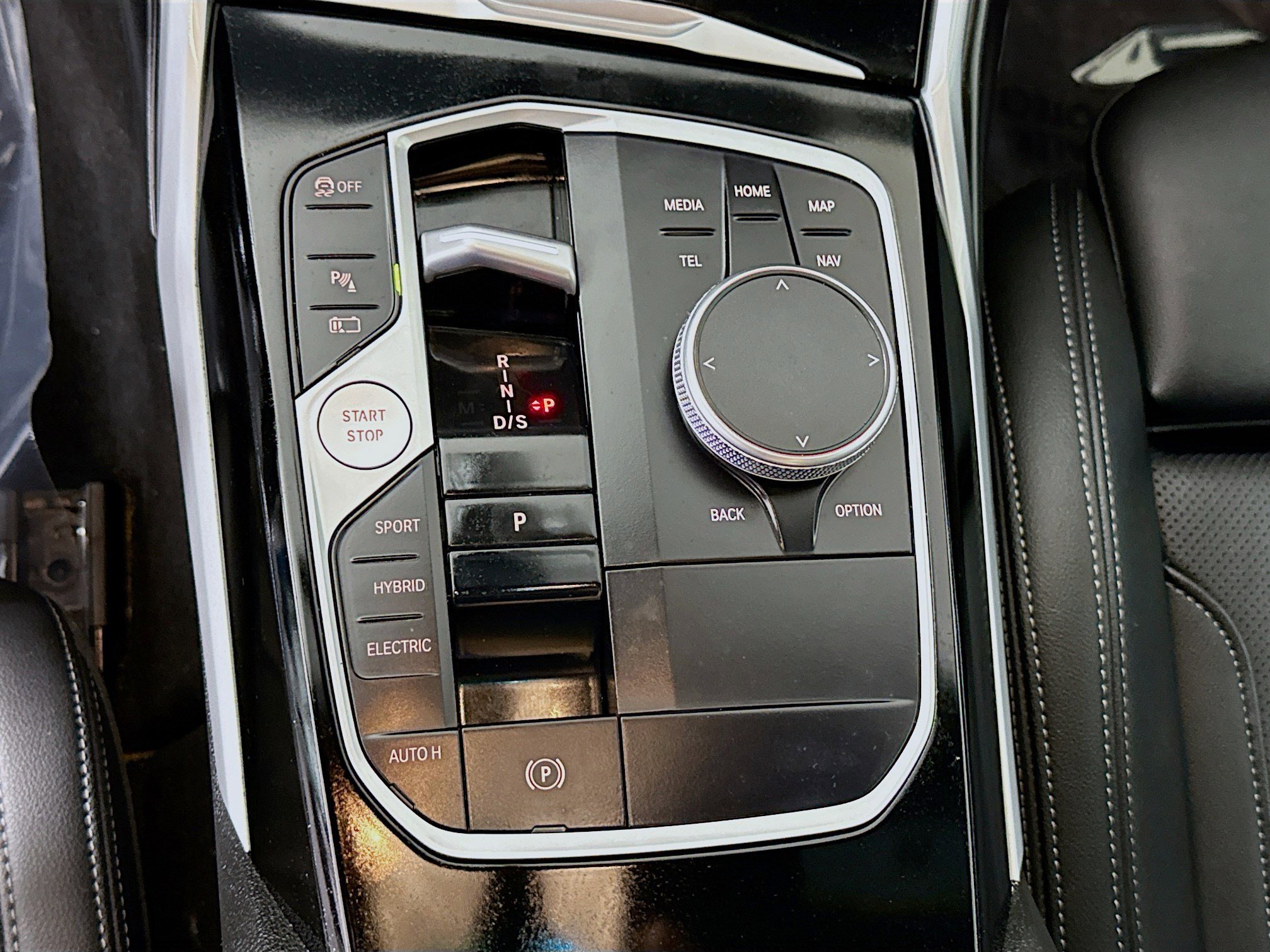 Used 2024 BMW 330e image 20