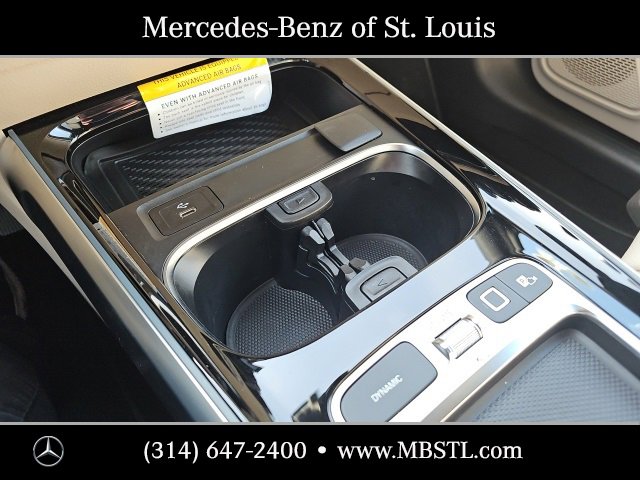 Used 2025 Mercedes-Benz GLB 250 4MATIC image 25