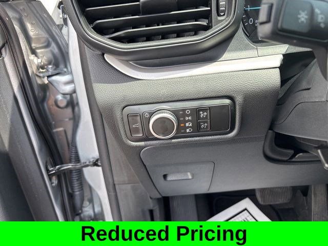 Used 2023 Ford Explorer XLT image 18