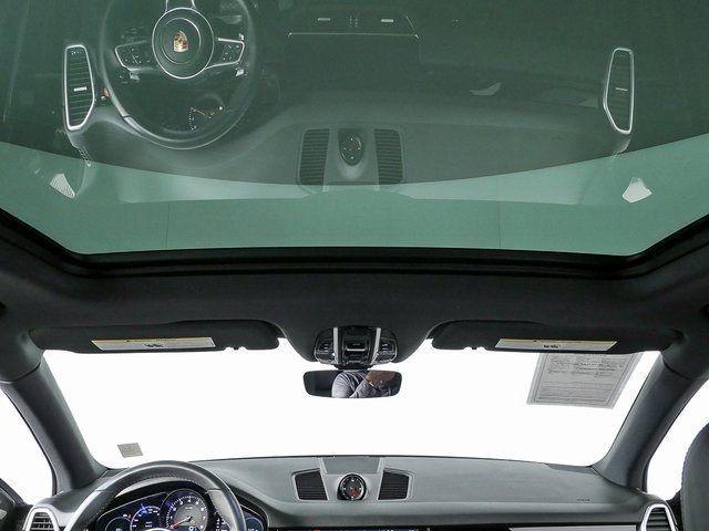 Certified 2019 Porsche Cayenne image 19