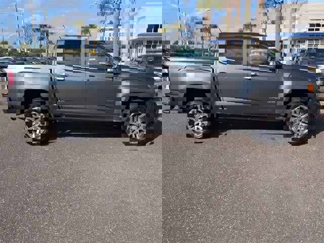 Used 2016 GMC Canyon SLT w/ Driver Alert Package image 9