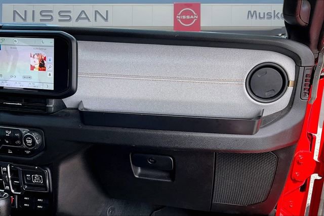 Used 2024 Jeep Gladiator Willys image 23