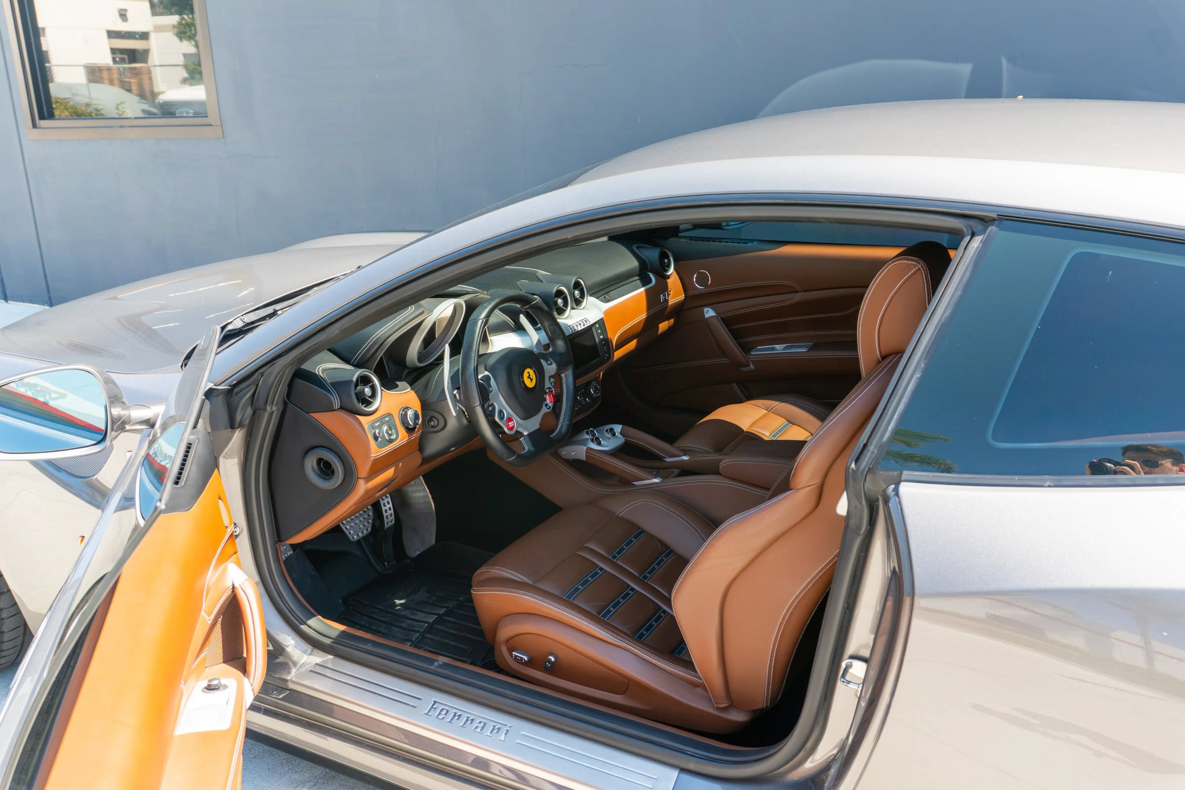 Used 2012 Ferrari FF AWD/4WD image 48