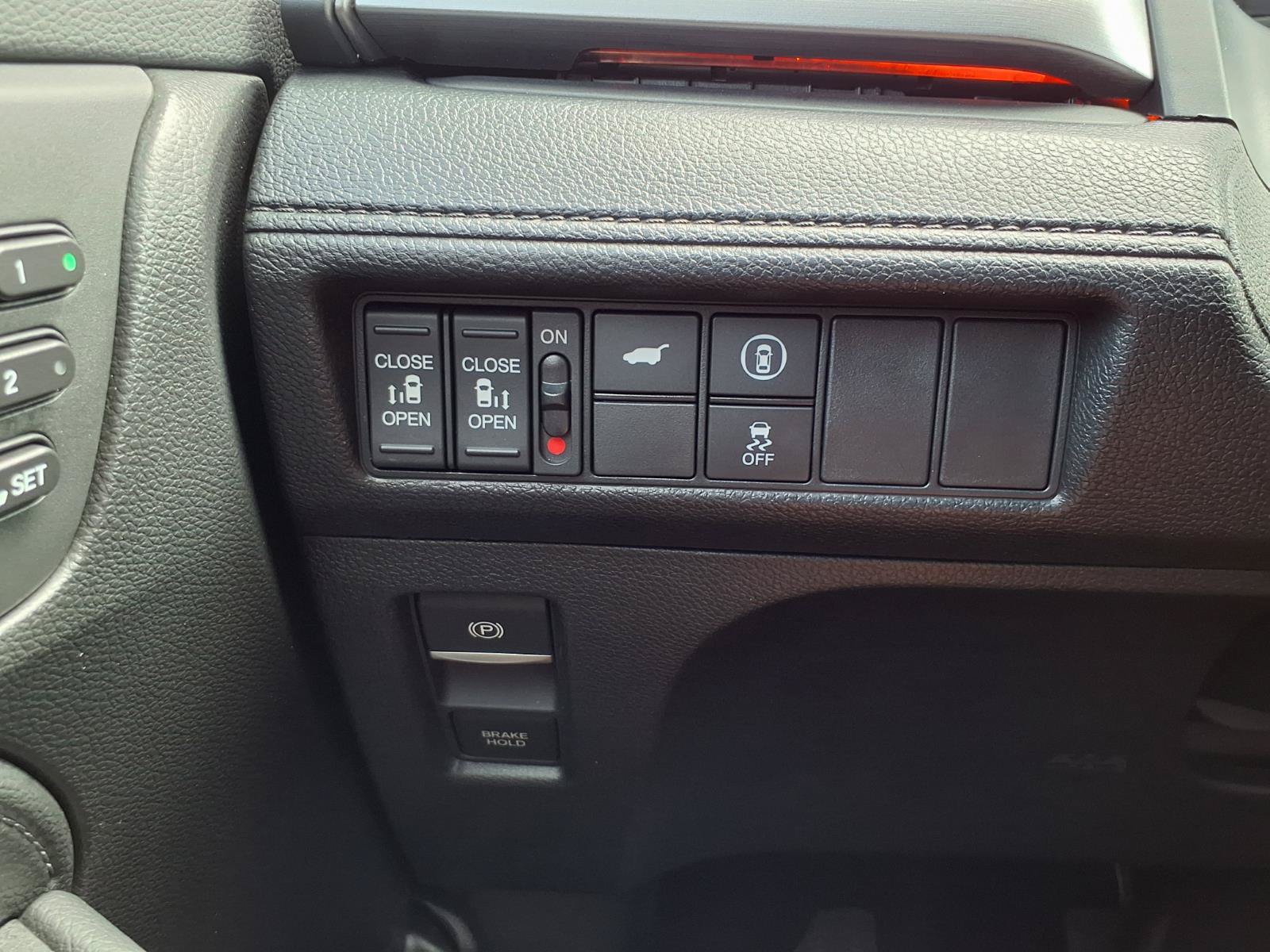 Certified 2024 Honda Odyssey Sport image 10