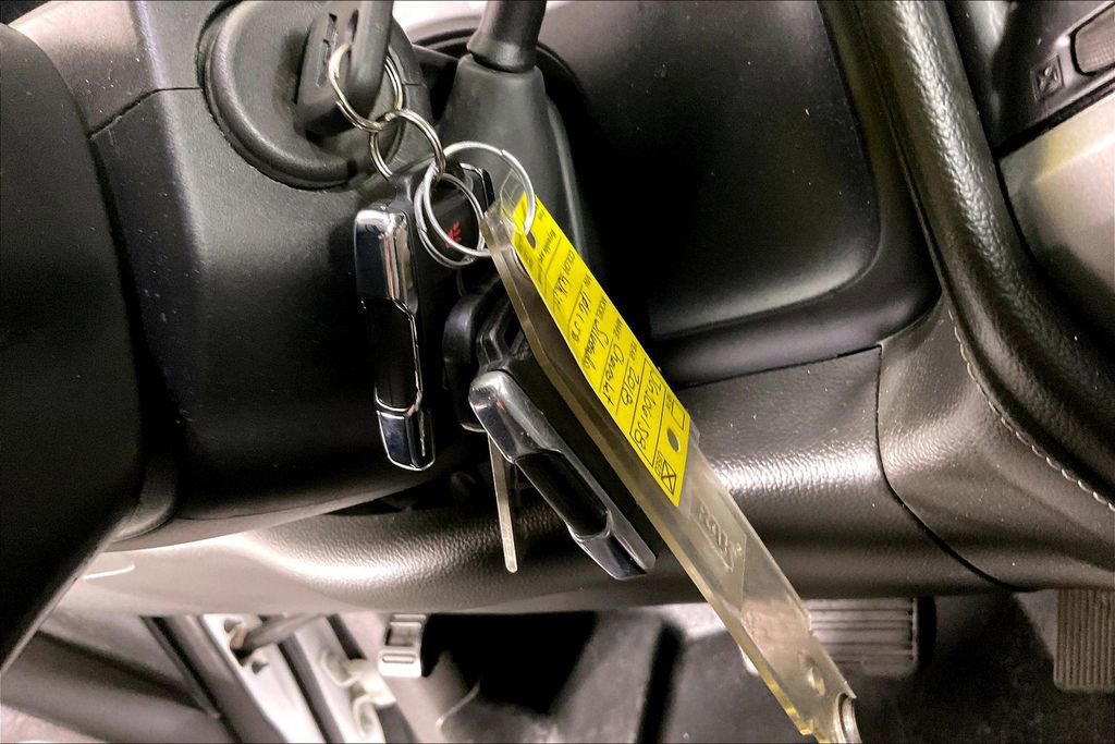 Used 2018 Chevrolet Silverado 1500 LTZ Z71 image 14