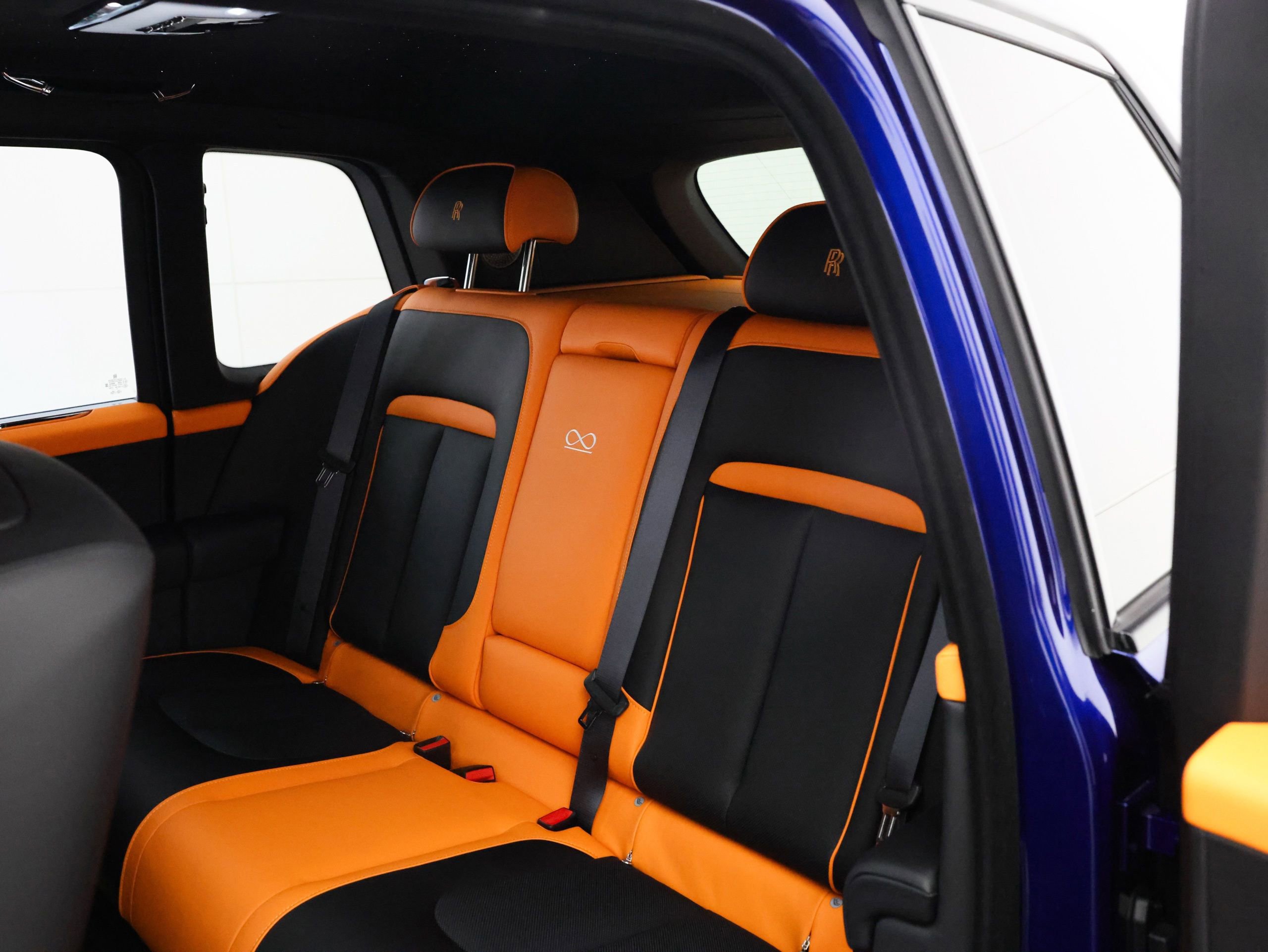 New 2027 Rolls-Royce Cullinan Black Badge AWD/4WD image 6