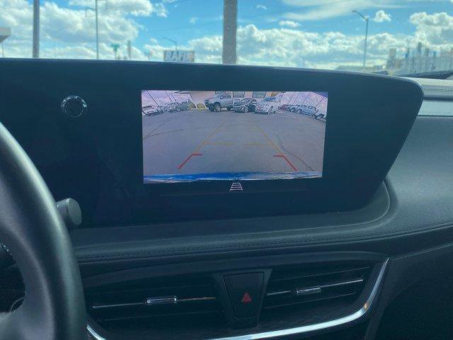 Used 2024 Buick Encore GX Sport Touring image 19