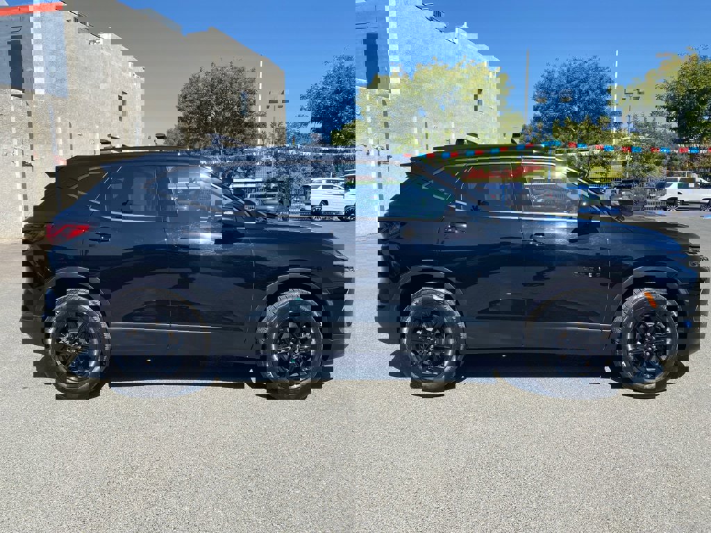 Used 2024 Chevrolet Blazer LT w/ Sound & Technology Package image 5