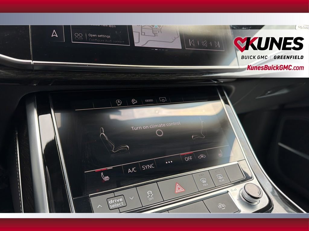 Used 2025 Audi Q7 3.0T Premium Plus AWD/4WD image 31