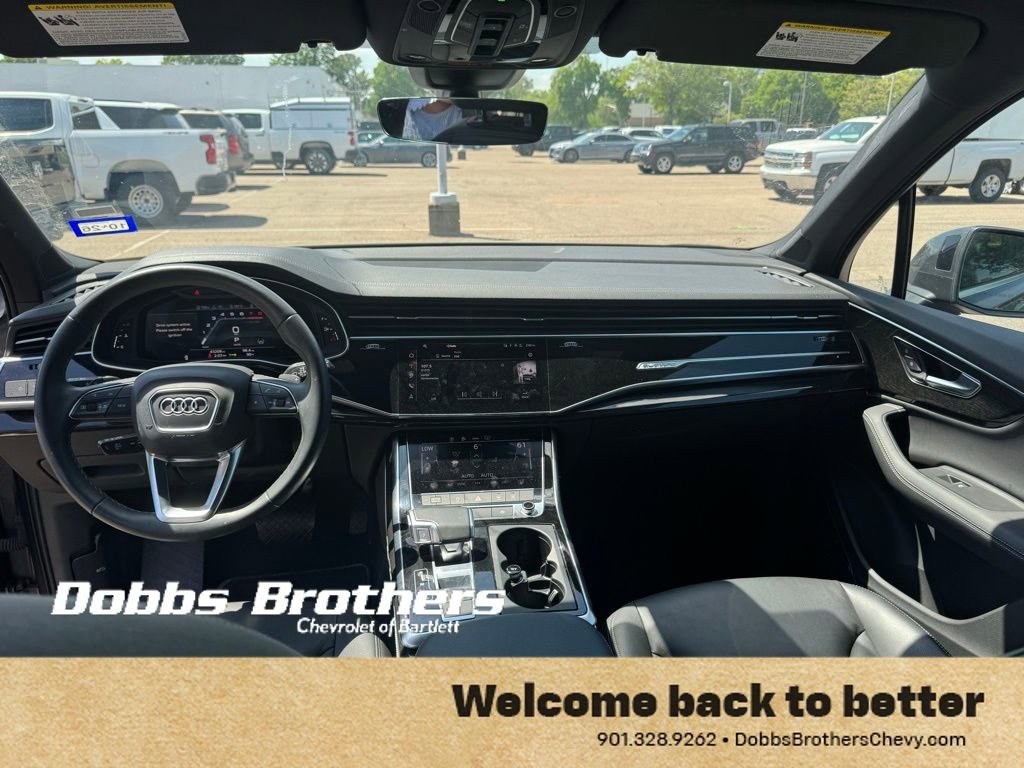 Used 2025 Audi Q7 3.0T Premium Plus AWD/4WD image 14