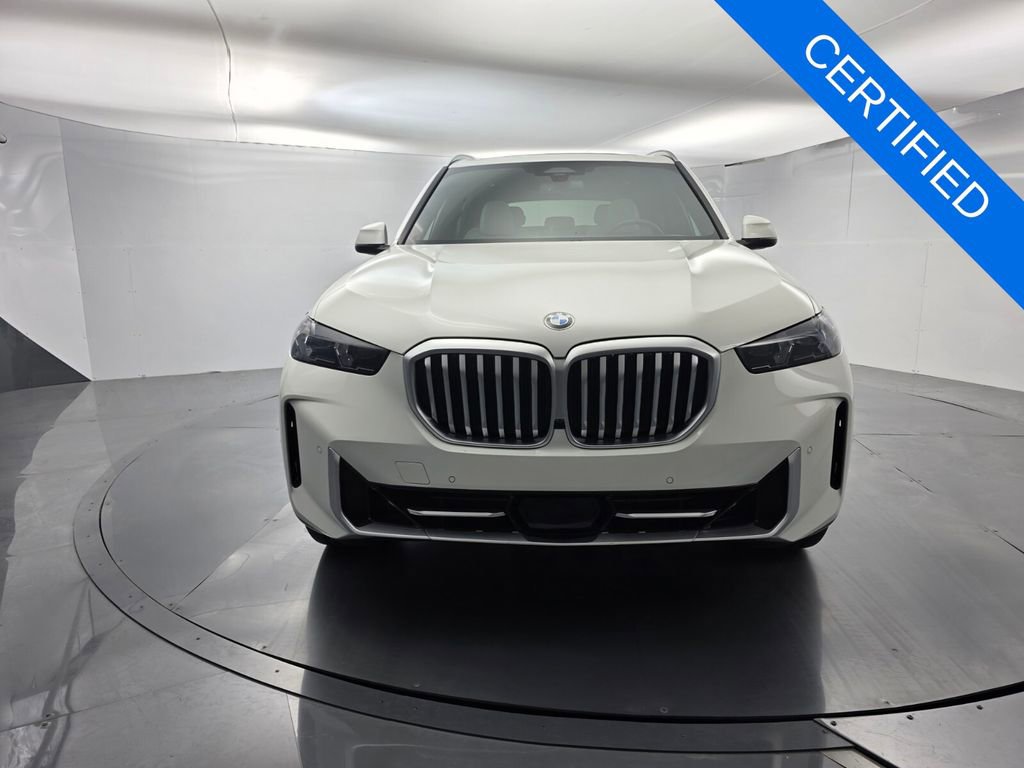 Used 2024 BMW X5 sDrive40i image 2