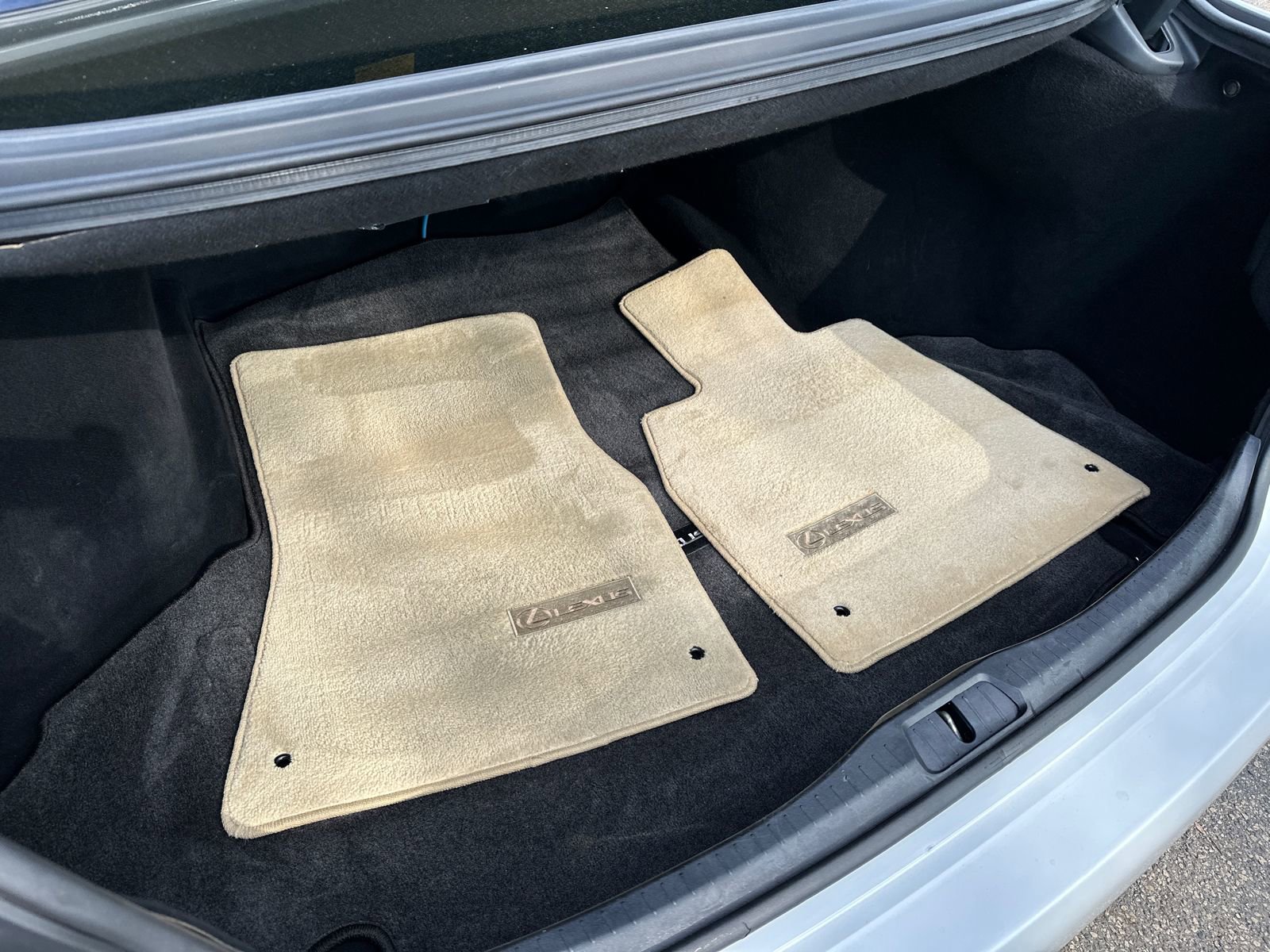 Used 2007 Lexus LS 460 image 16