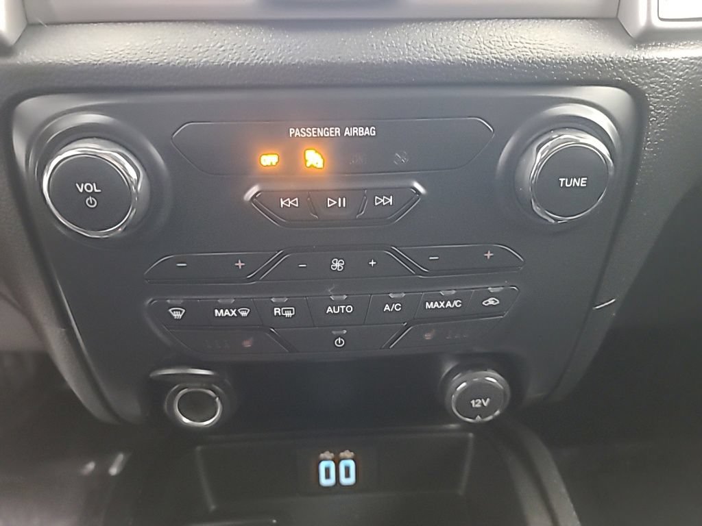 Used 2020 Ford Ranger XLT w/ Equipment Group 302A Luxury AWD/4WD image 34