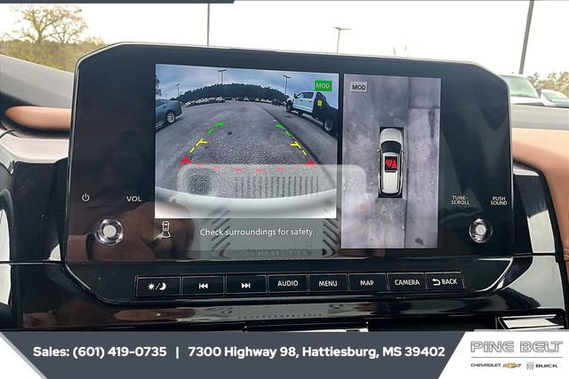 Used 2023 Nissan Pathfinder Platinum w/ Cargo Package image 15