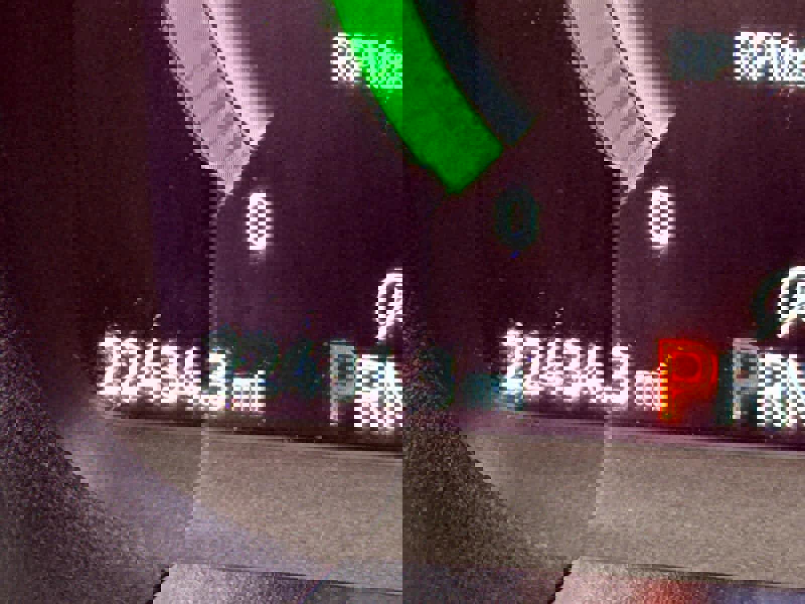 Used 2025 Ford Explorer ST-Line w/ ST-Line Street Pack image 19