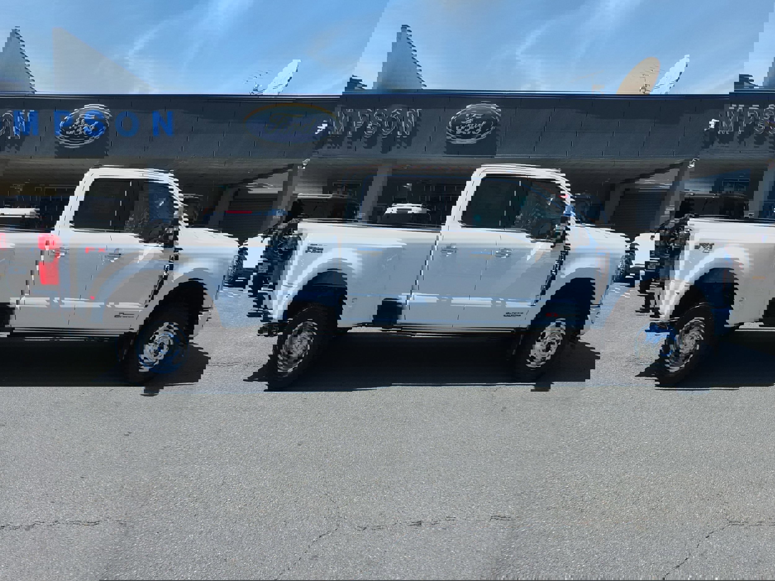 New 2026 Ford F350 Platinum w/ Platinum Plus Package image 9