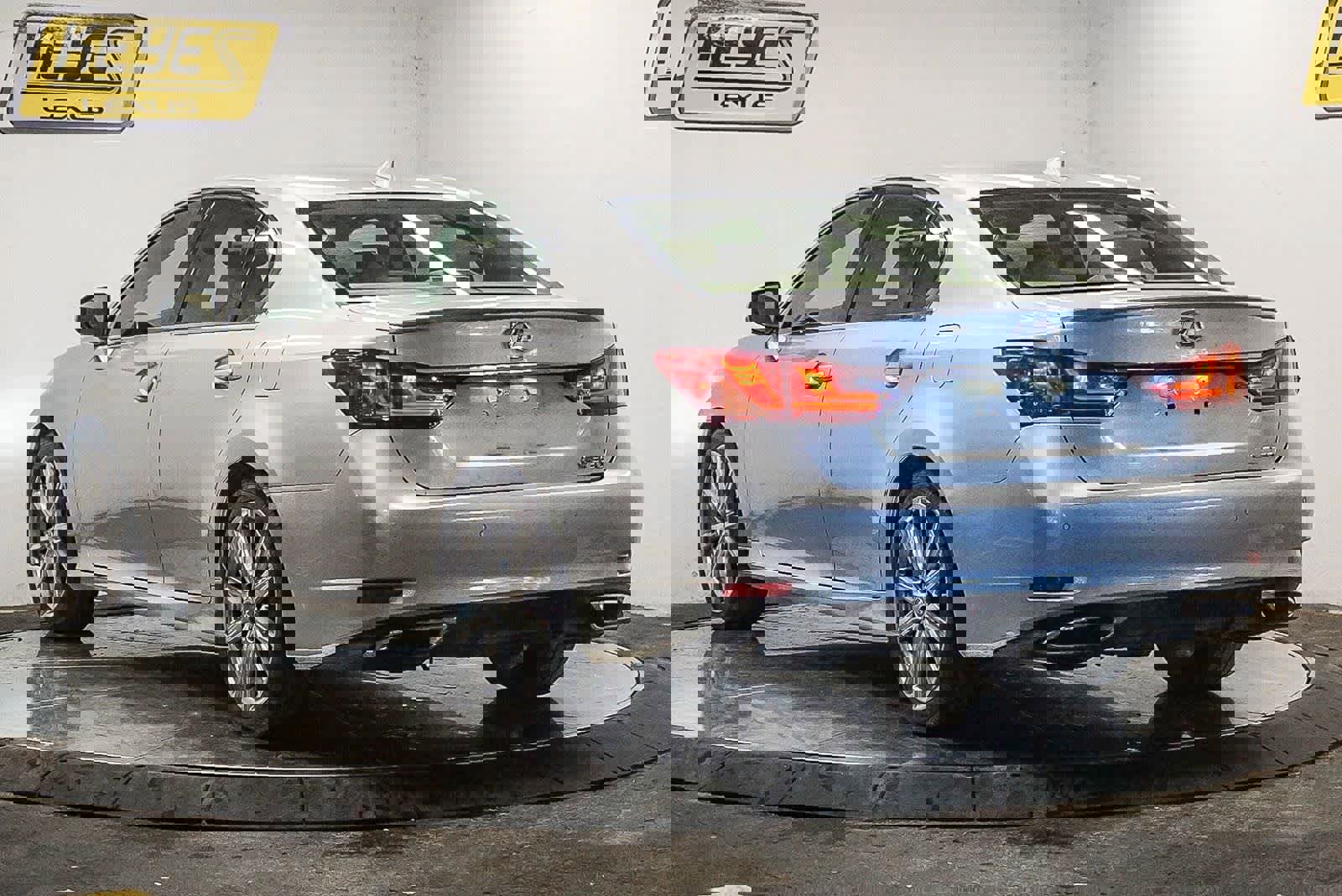 Used 2015 Lexus GS 350 w/ Luxury Package image 2