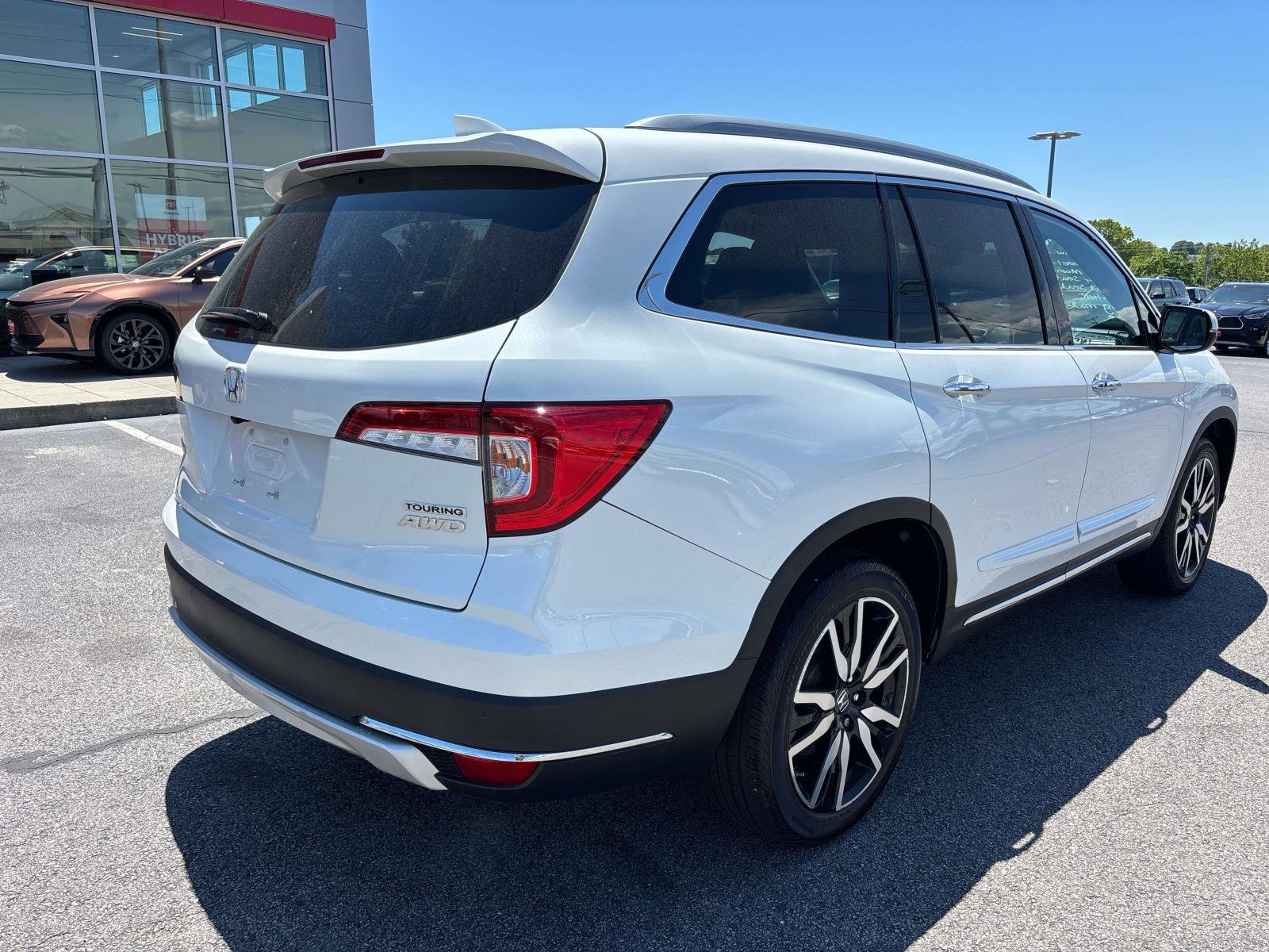 Used 2021 Honda Pilot Touring image 3