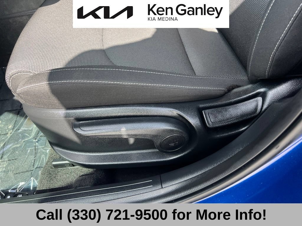 Certified 2023 Kia Forte LXS FWD image 29