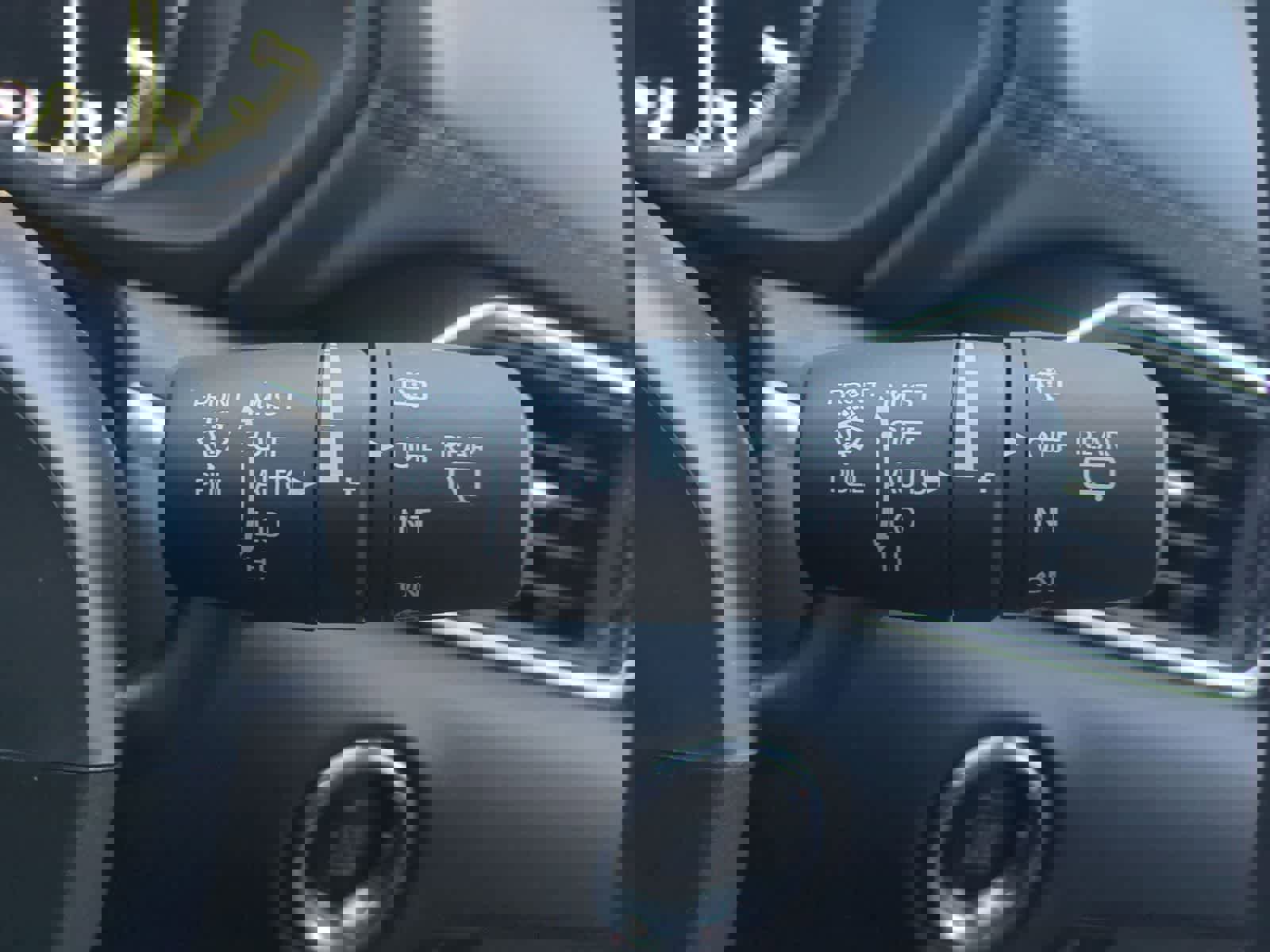 New 2025 MAZDA CX-5 Signature image 26