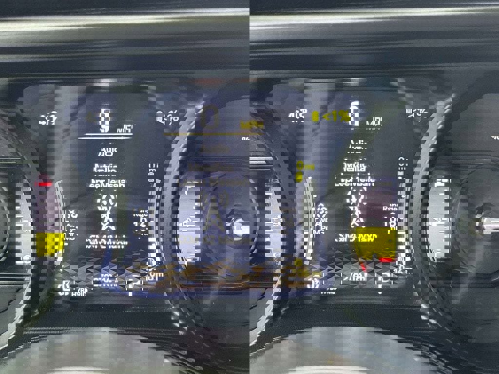 Used 2024 Jeep Wrangler Unlimited w/ Convenience Group AWD/4WD image 18