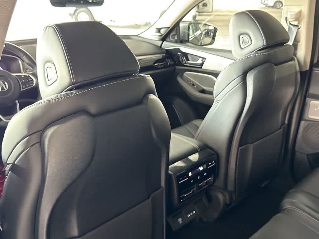 Used 2025 Acura MDX FWD w/ Technology Package image 22