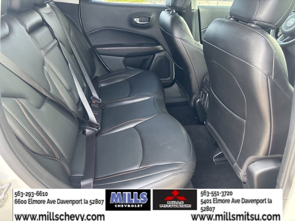 Used 2019 Jeep Compass Limited AWD/4WD image 16