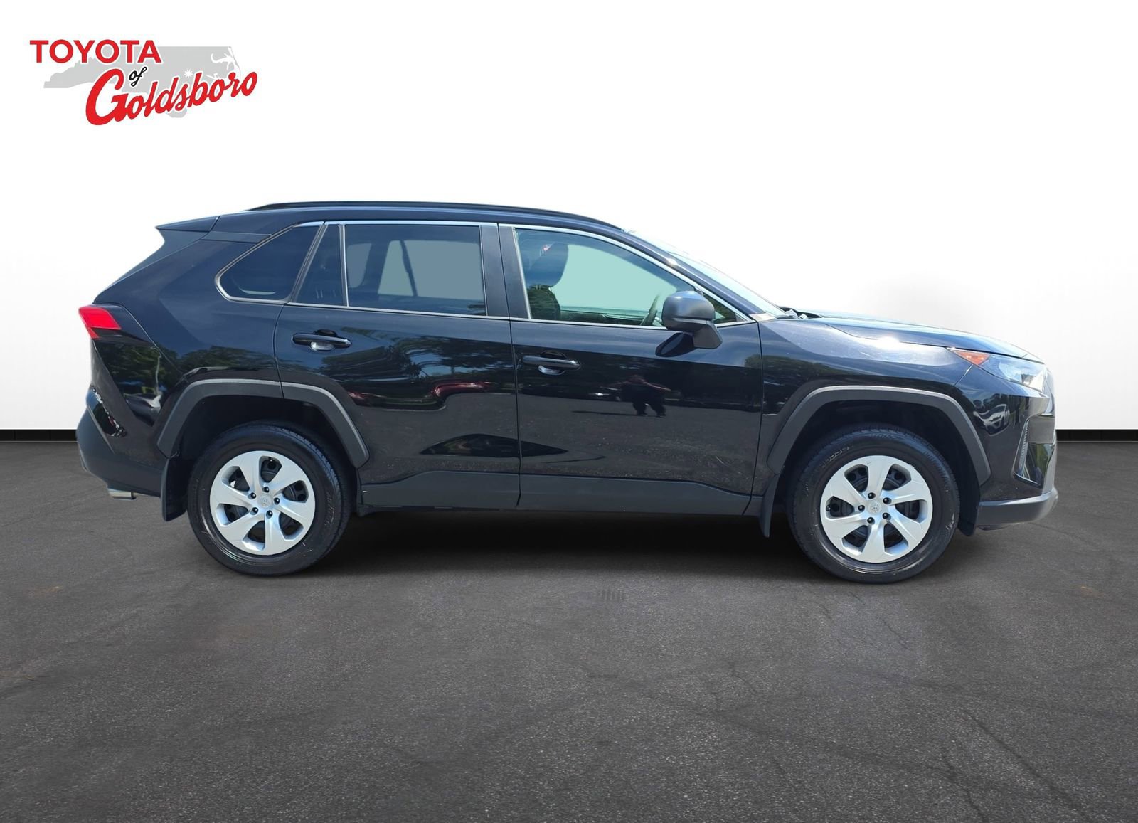 Used 2020 Toyota RAV4 LE w/ All Weather Liner Package FWD image 4