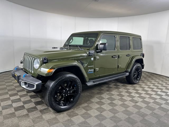 Used 2022 Jeep Wrangler Unlimited Sahara w/ Cold Weather Group image 7