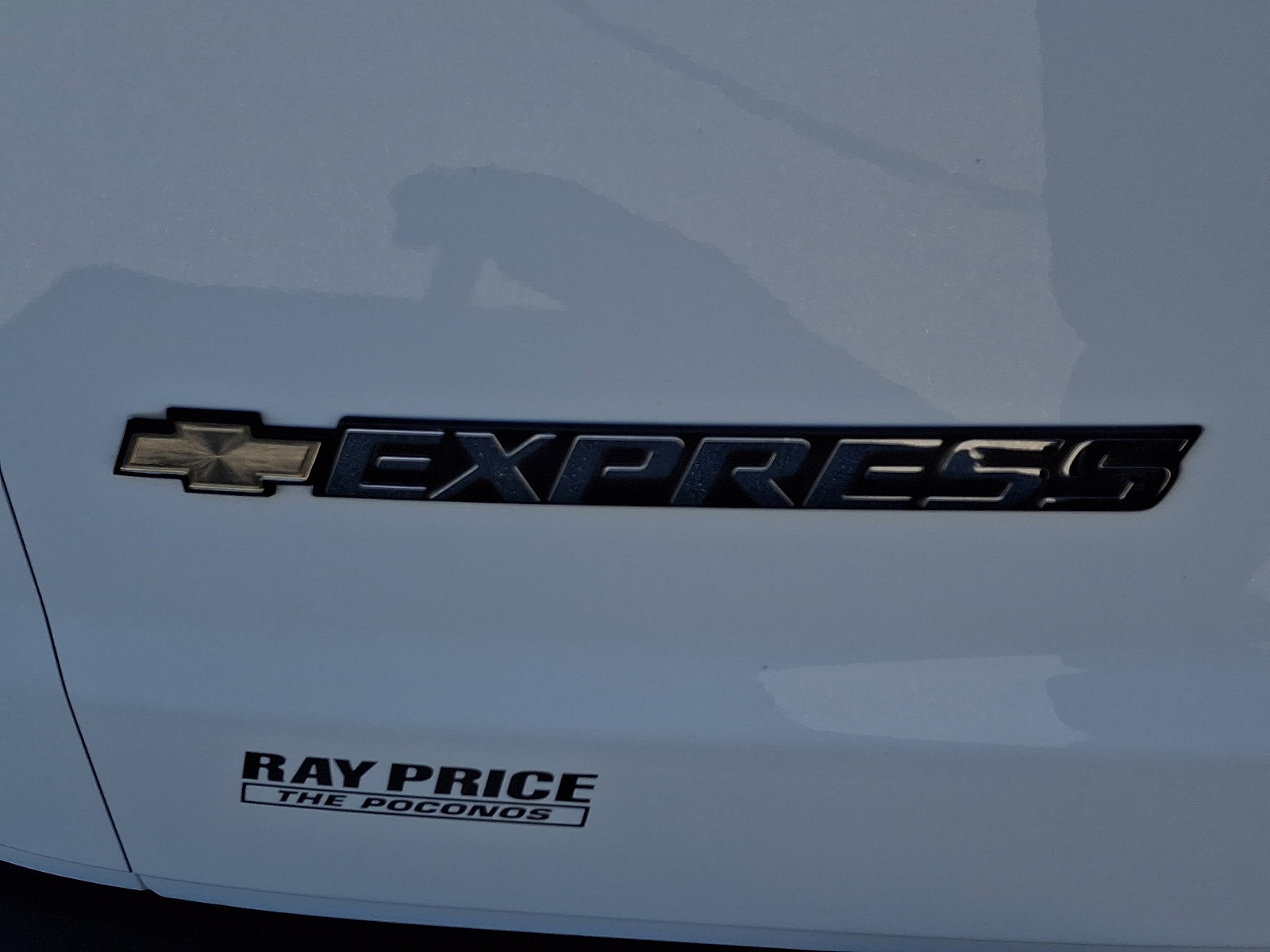 Used 2023 Chevrolet Express 3500 LT w/ LT Preferred Equipment Group image 30