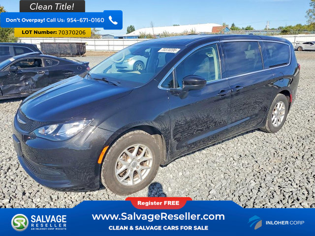 Used 2023 Chrysler Voyager LX FWD image 1