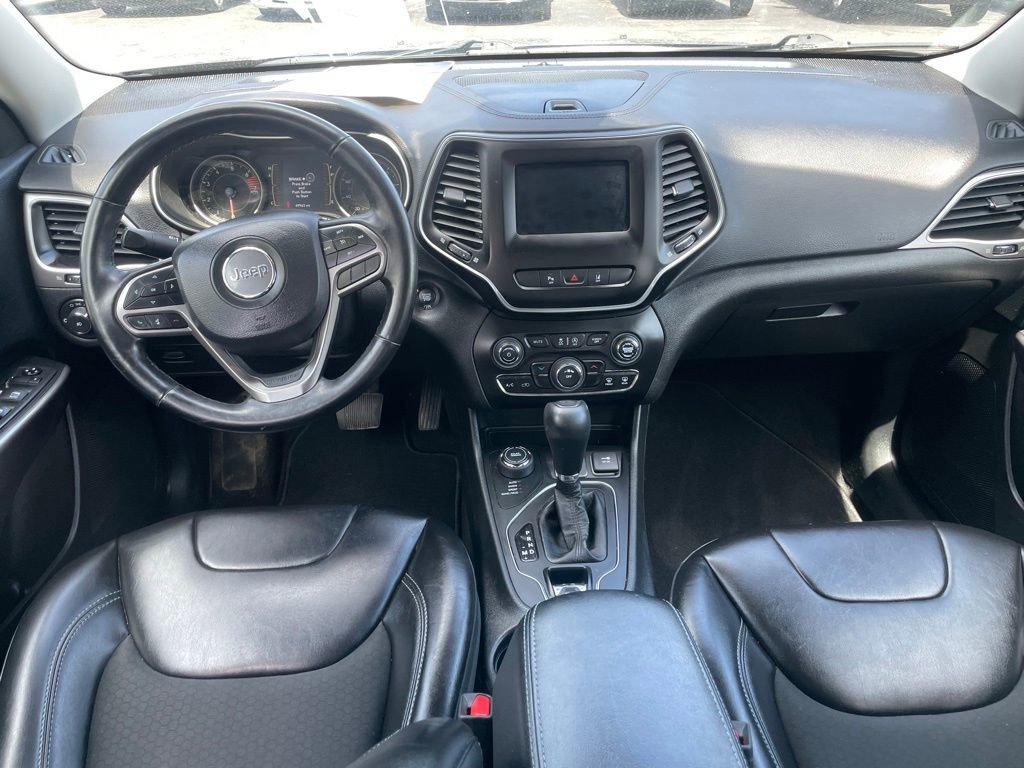 Used 2021 Jeep Cherokee Latitude Plus image 6