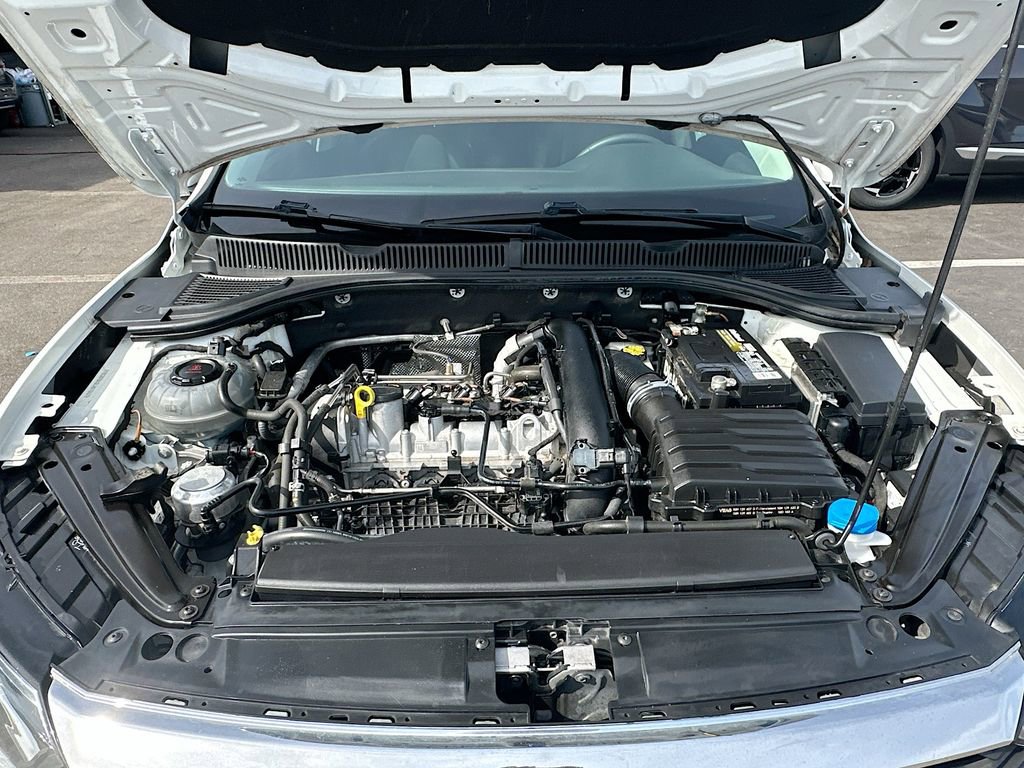 Used 2020 Volkswagen Jetta SE FWD image 29