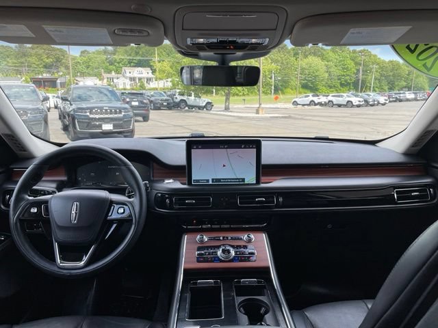 Used 2023 Lincoln Aviator Reserve w/ Jet Package AWD/4WD image 12