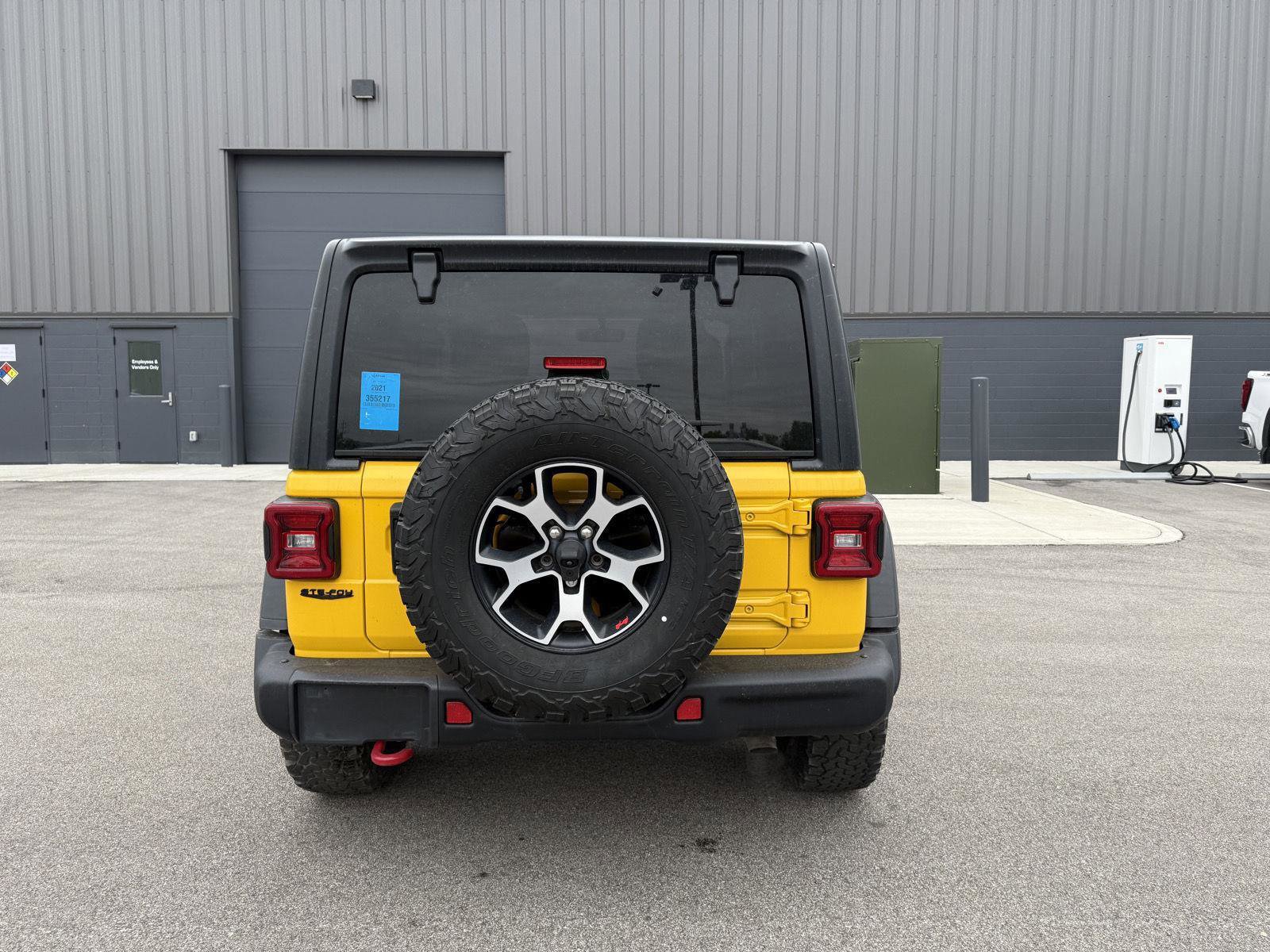 Used 2021 Jeep Wrangler Rubicon w/ Uconnect 4C Nav & Sound Group AWD/4WD image 4