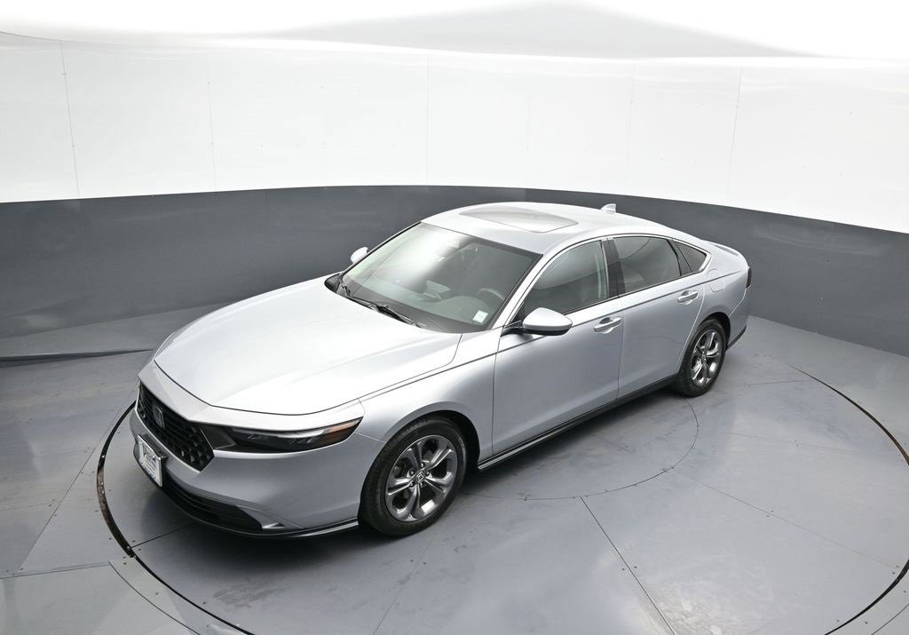 Certified 2024 Honda Accord EX image 34