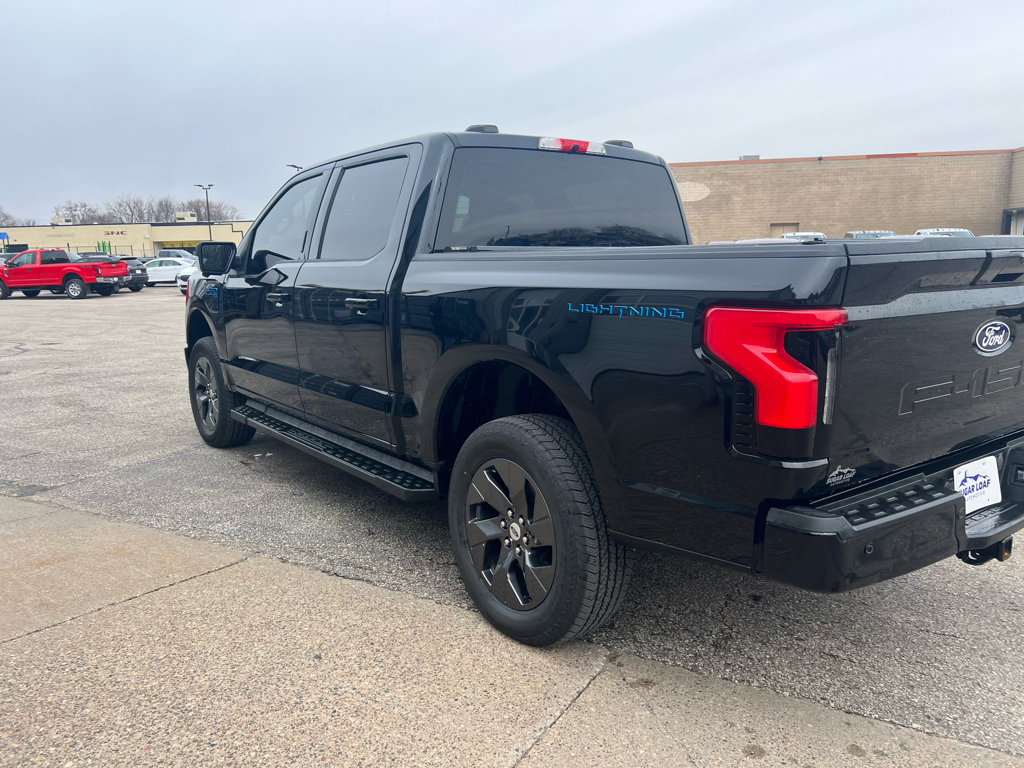 Used 2024 Ford F150 Lightning Flash image 7