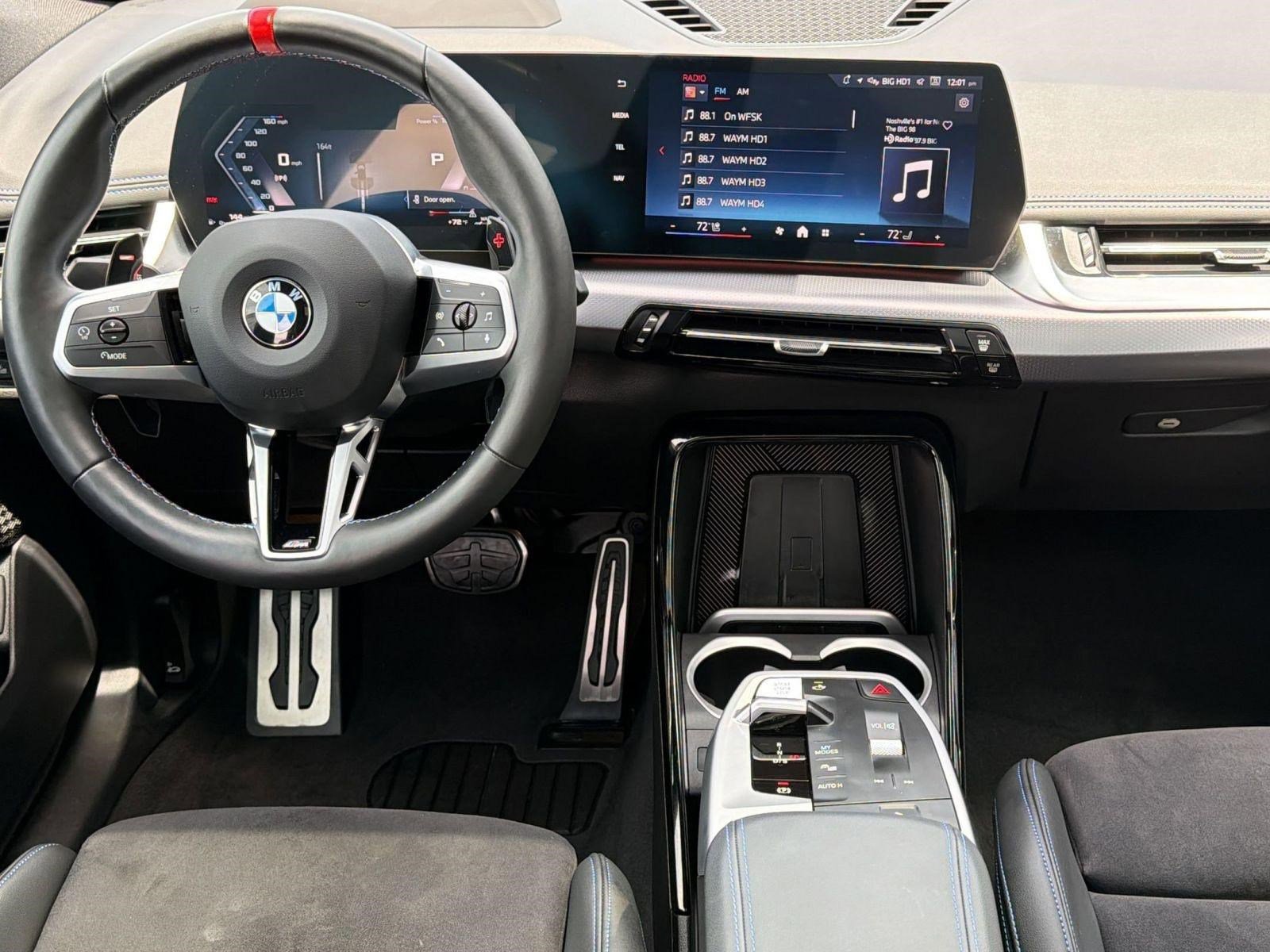 Certified 2025 BMW X1 M35i AWD/4WD image 25
