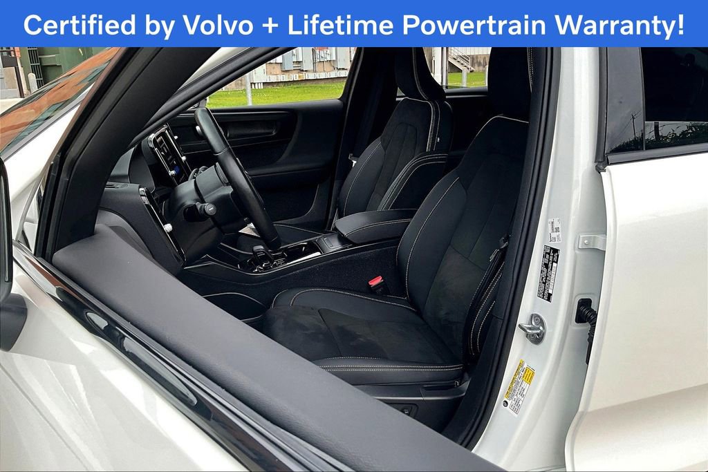 Certified 2023 Volvo C40 P8 Recharge Plus w/ Climate Package image 32