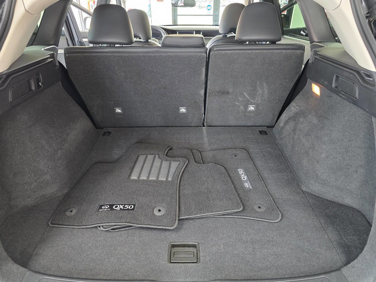 Used 2022 INFINITI QX50 Luxe image 33