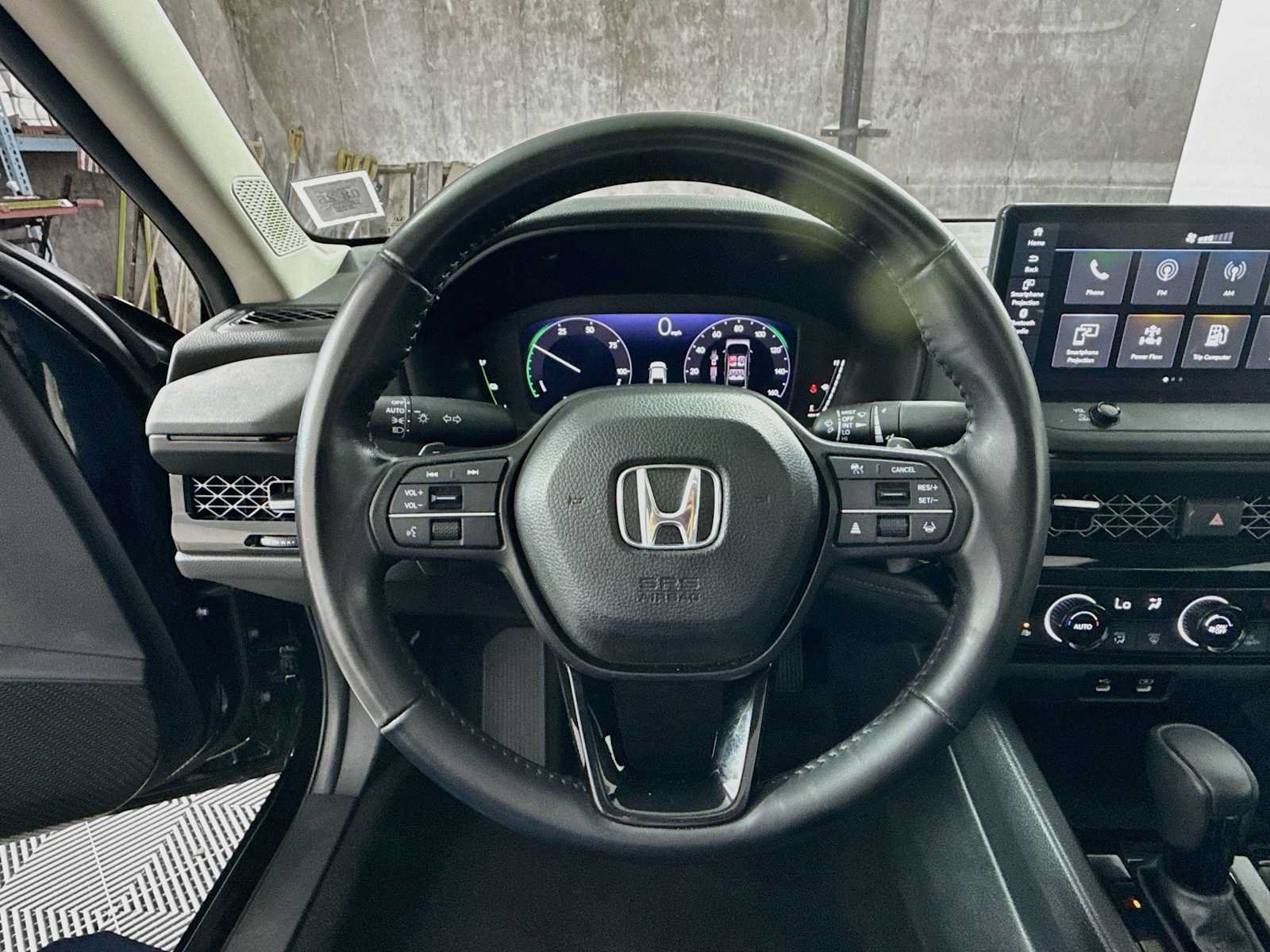 Used 2023 Honda Accord EX-L image 10