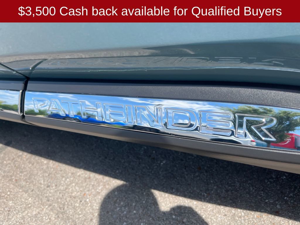New 2026 Nissan Pathfinder Platinum w/ Cargo Package FWD image 32