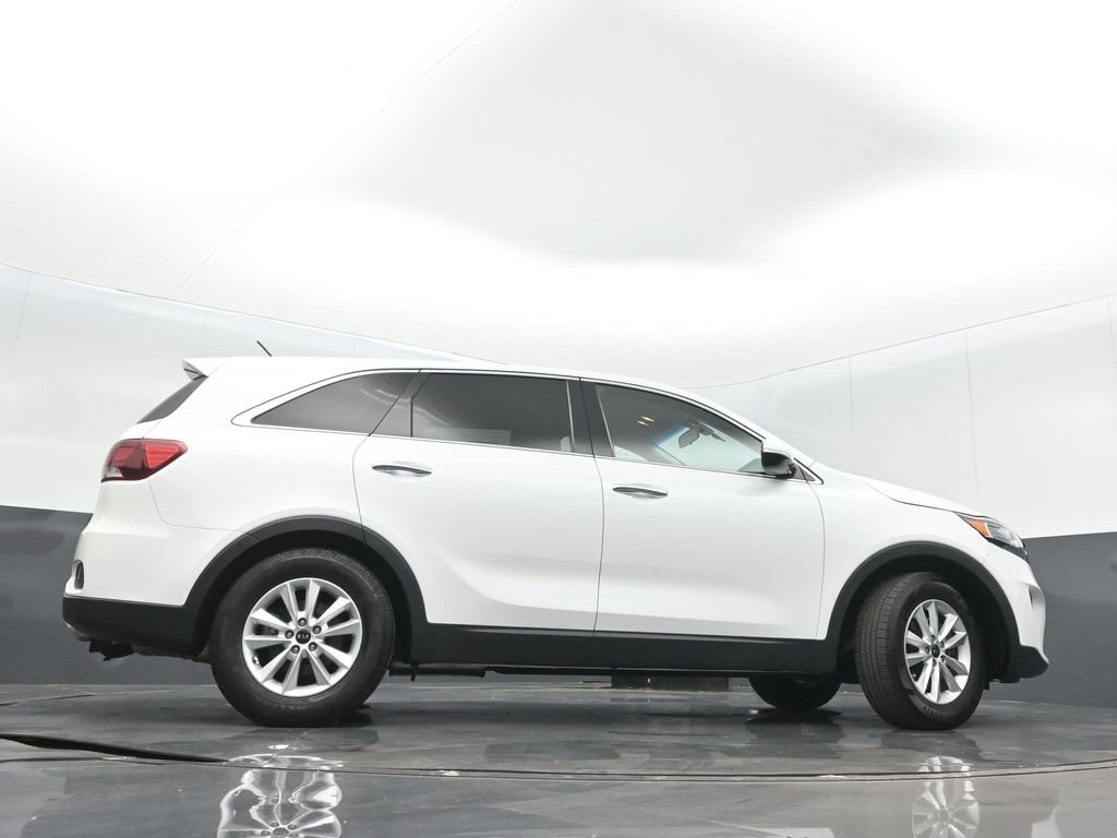 Used 2019 Kia Sorento FWD V6 image 37