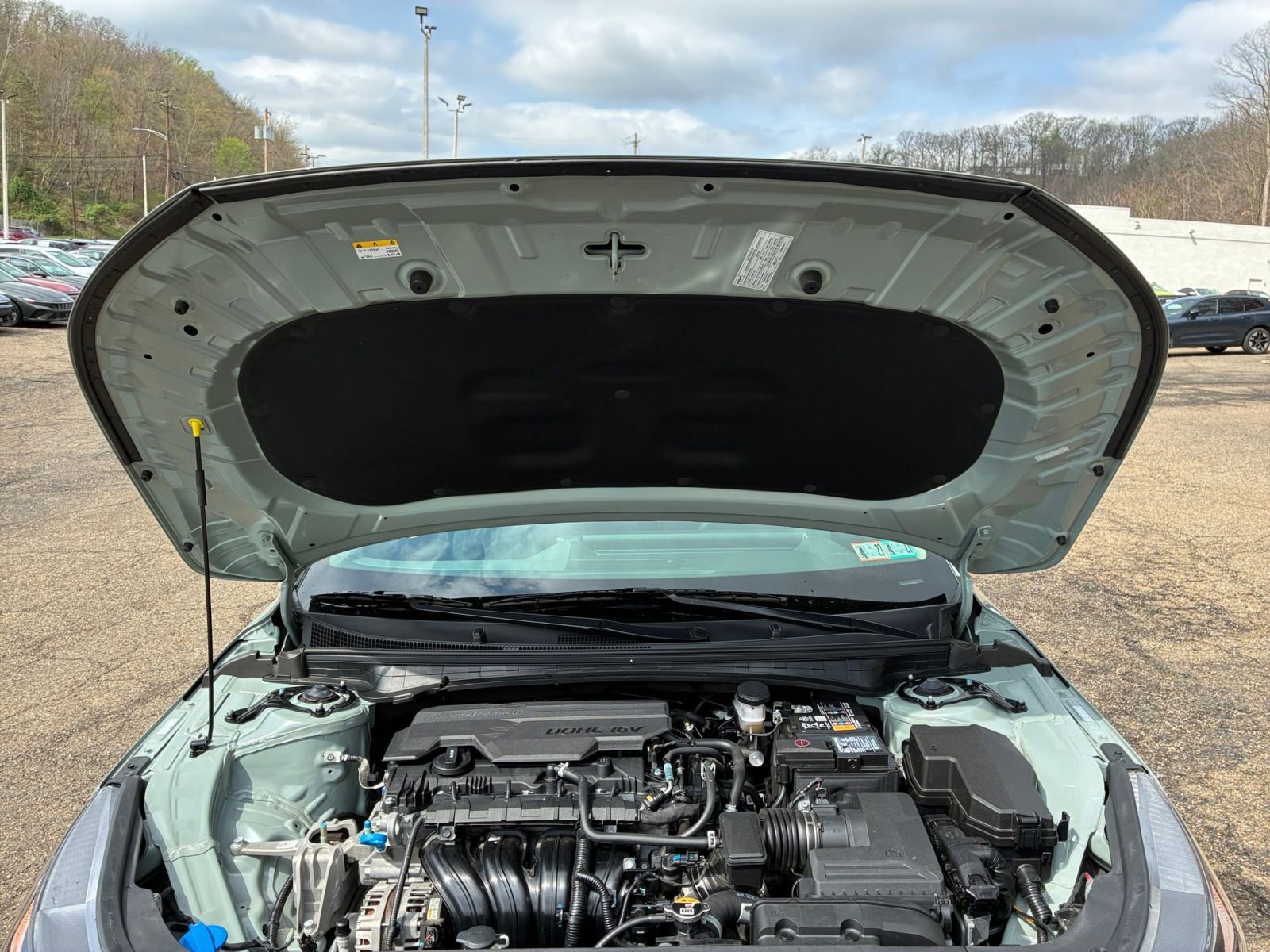 Used 2025 Kia K4 LXS image 32