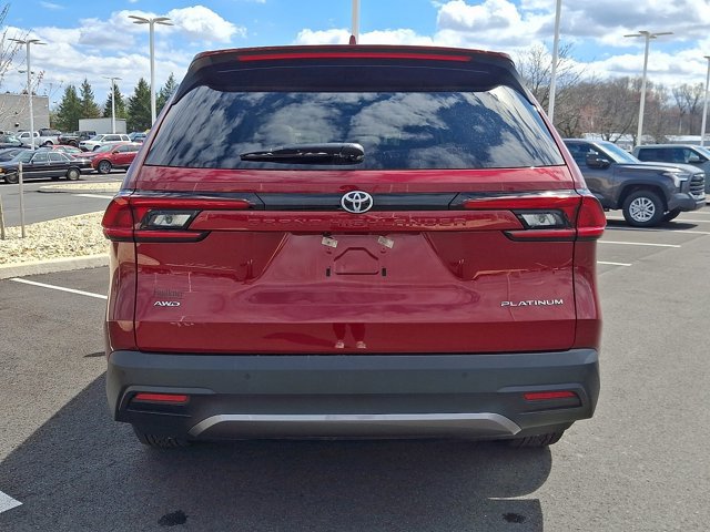 Certified 2025 Toyota Grand Highlander AWD image 5