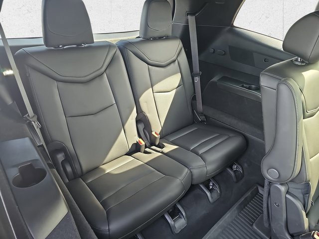 Used 2025 Cadillac XT6 Sport w/ LPO, Floor Liner Package image 12