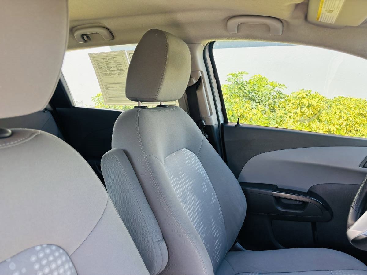 Used 2020 Chevrolet Sonic LT image 15