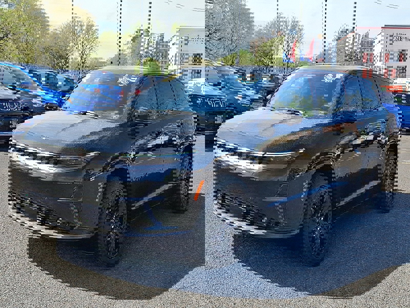 Certified 2024 Jeep Wagoneer Launch Edition image 3