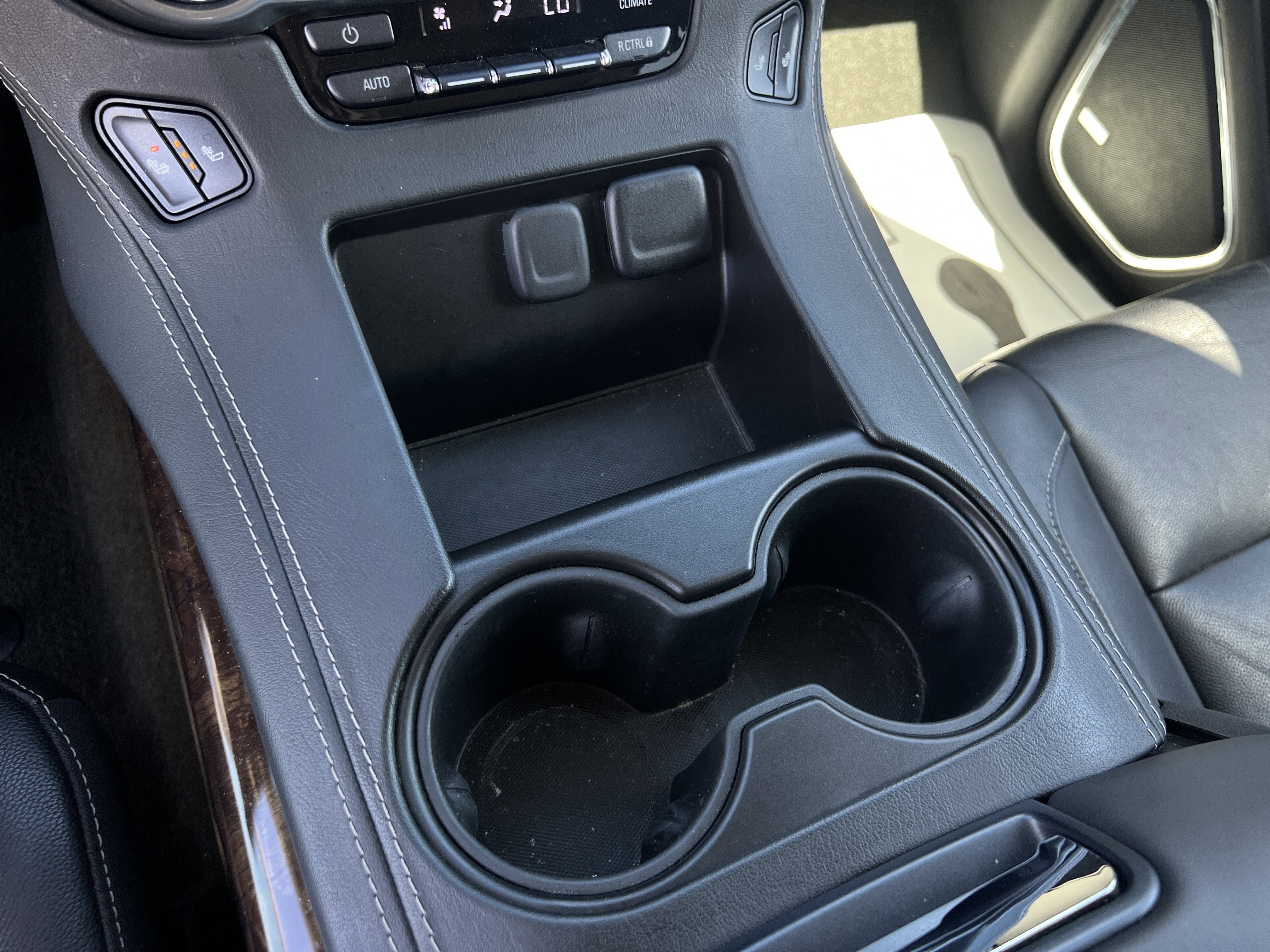 Used 2017 Chevrolet Tahoe LT w/ LT Signature Package image 26